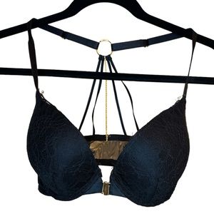 𝅺NWT Victoria’s Secret 32DD Sexy Black Lace Strappy With Gold Chain Push Up Bra